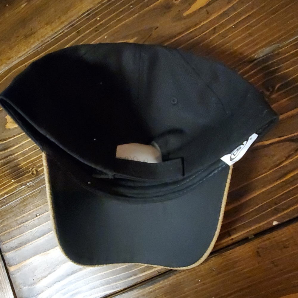 Western Cap - Picture 3 of 3